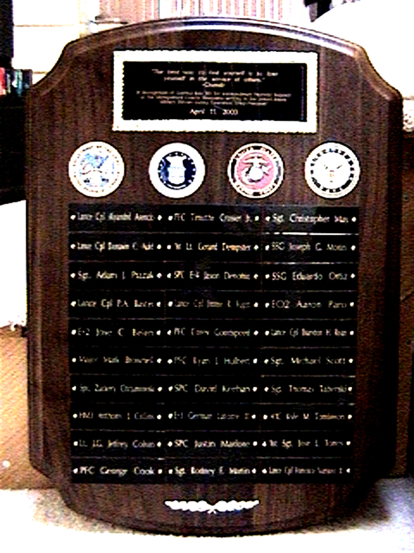 Servicemen honoring Dr&Mrs Rao 071403-03